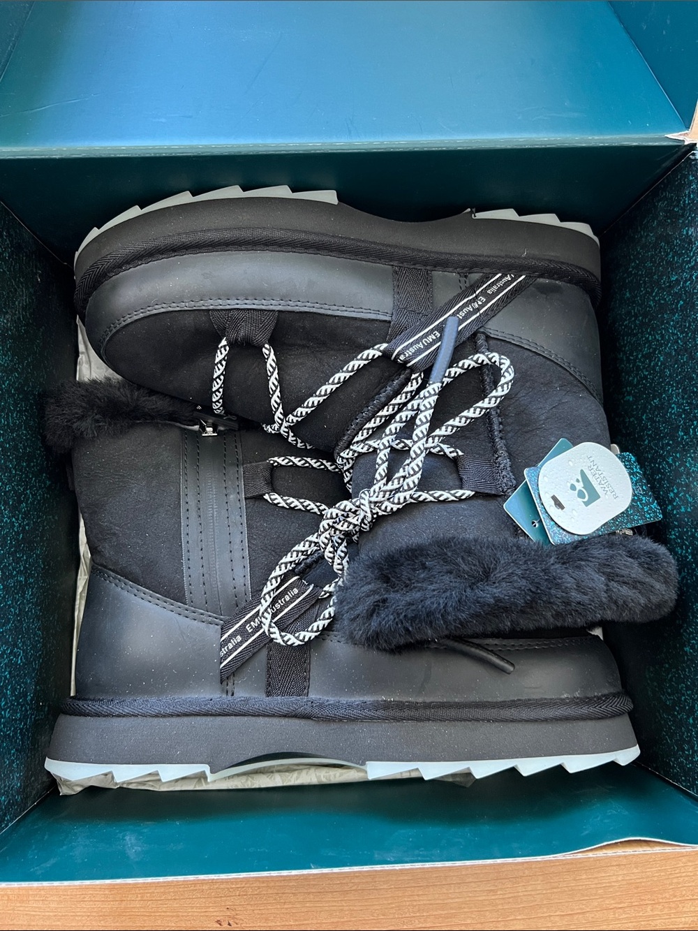 Emu Women's Black Lace-Up Winter Boots